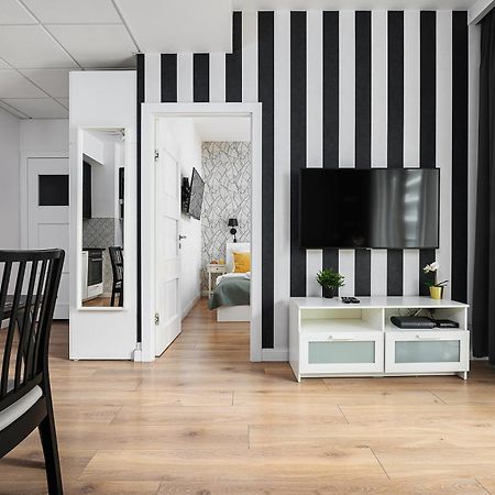 Prymasa Tysiaclecia - P&O Serviced Apartments Varsovie Extérieur photo