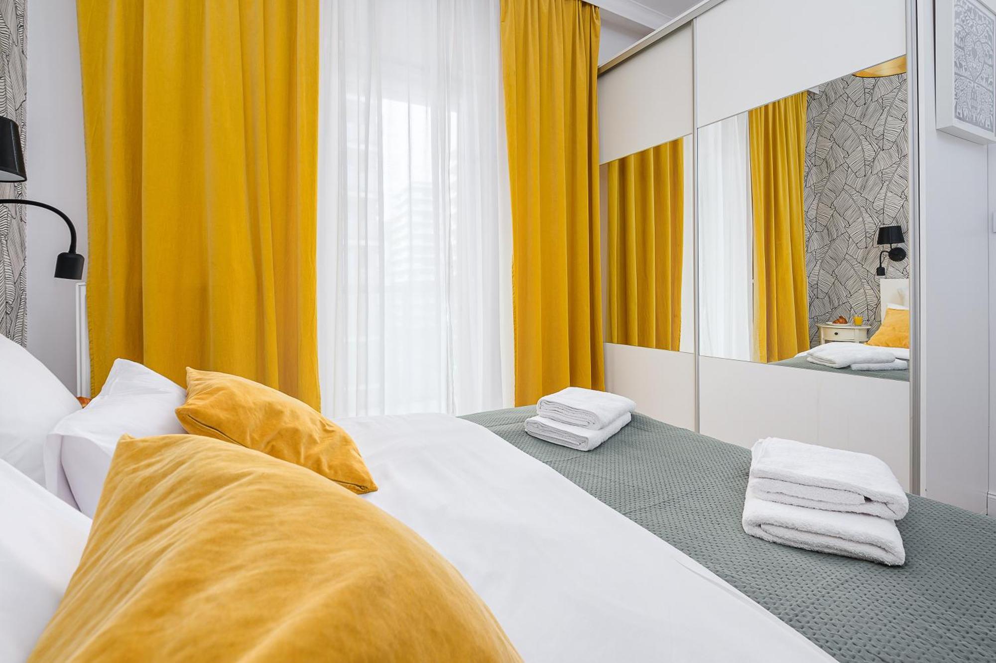 Prymasa Tysiaclecia - P&O Serviced Apartments Varsovie Extérieur photo